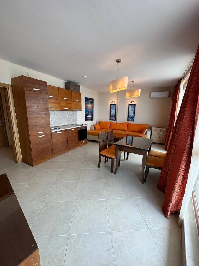 Briz Beach Apartments - Section B Sunny Beach Exterior foto